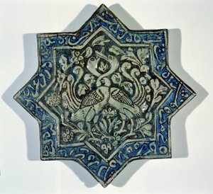 Star-shaped overglaze leaf-gilded tile in the style of Takht-e Solaiman