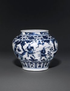 Exceptionally rare and important blue and white jar, Guan Yuan Dynasty, mid 14th century